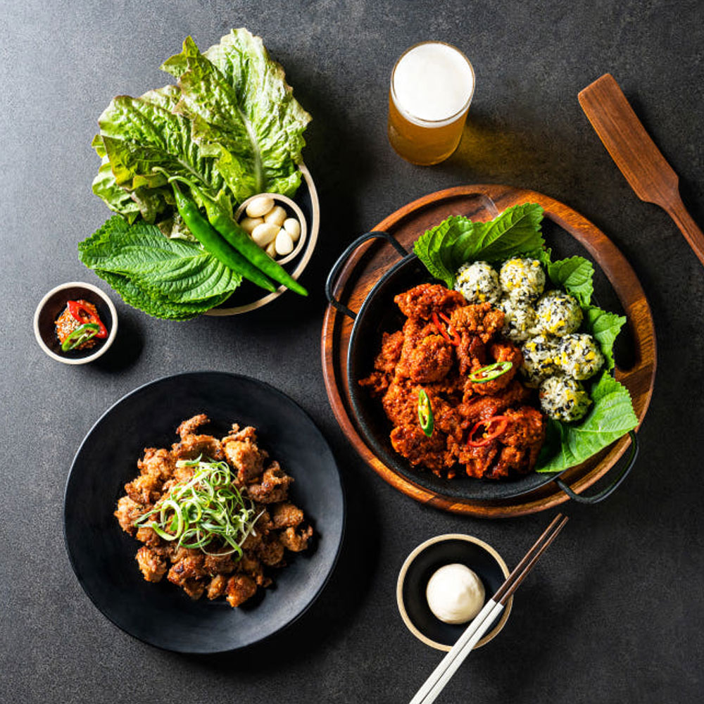 오돌갈비 소금 매콤 오돌뼈 볶음 300g 1팩 밥반찬 술안주